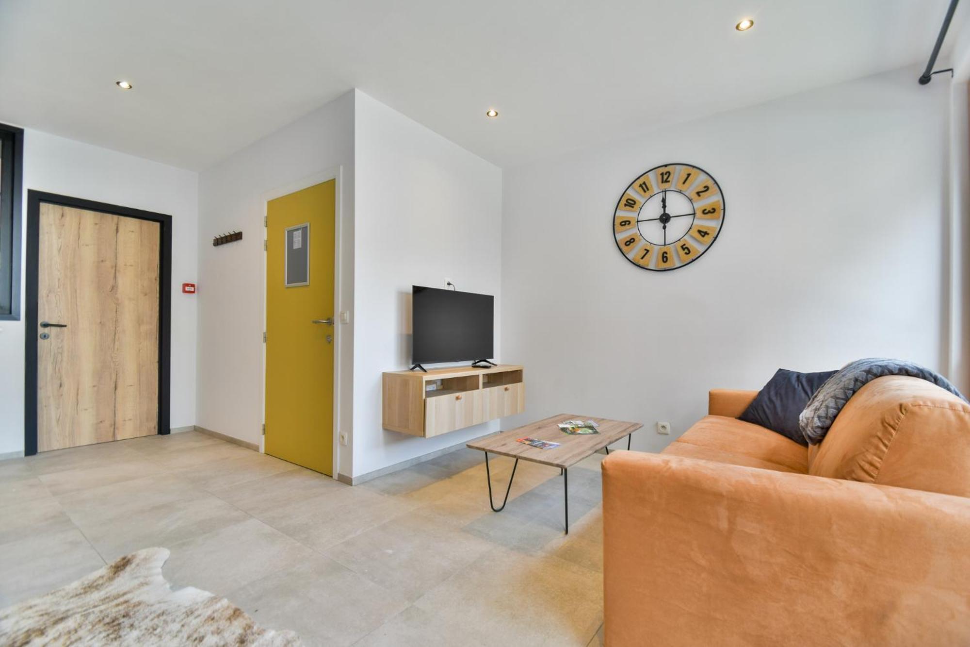 Les Gites De Huy - 3 Gites Dans Le Centre De Huy Exterior photo
