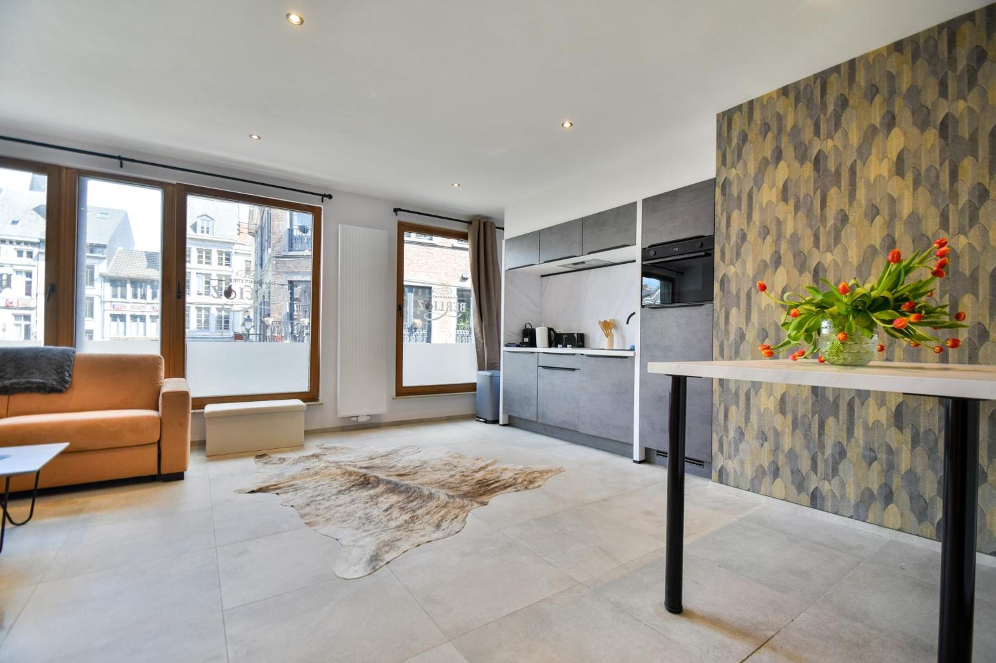 Les Gites De Huy - 3 Gites Dans Le Centre De Huy Exterior photo